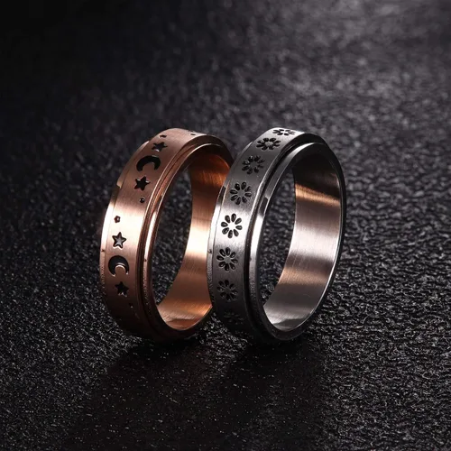 Miniatura 5 de FUNRUN JEWELRY Juego de 4 anillos giratorios de acero inoxidable para mujeres y hombres, anillos de banda para la ansiedad, luna, estrella, celta