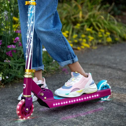 Miniatura 9 de Jetson Character Kids Kick Scooter, luces LED en vástago y ruedas iluminadas, marco ligero, manubrio ajustable en altura, sistema de inclinación