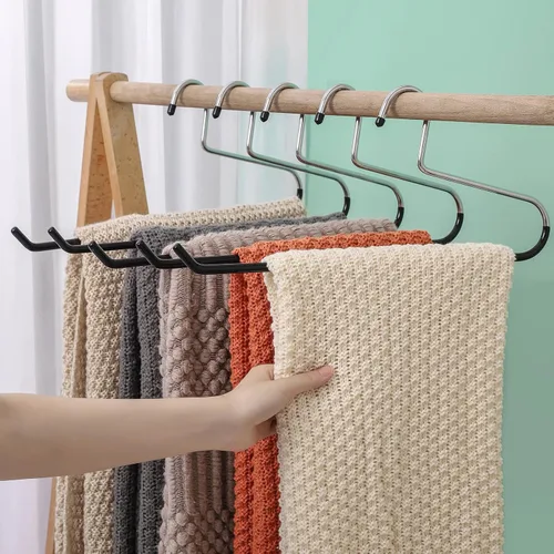 Miniatura 3 de VASLIM Perchas extra anchas para cortinas y mantas, revestidas en vinilo negro resistente y antideslizante - Soporta hasta 40 libras - Ideal