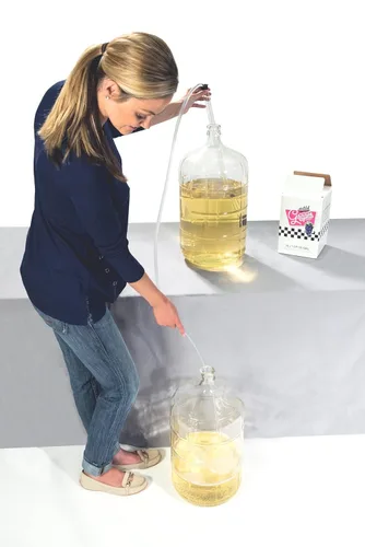 Miniatura 4 de Wild Grapes Kits de elaboración de vino de alta calidad, estilo Pinot Grigio, hace hasta 30 botellas de 25.4 fl oz, 6 galones de vino