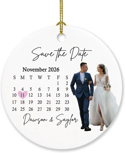 Miniatura 18 de Foto personalizada, adorno de matrimonio de nuestra primera Navidad 2023, regalo para novio, novia, señor y señora, foto y calendario, adorno