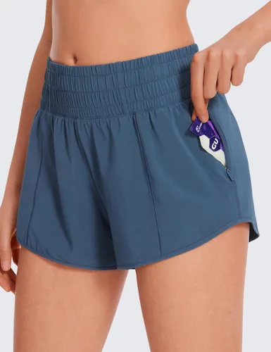 Miniatura 27 de CRZ YOGA Pantalones cortos de correr de cintura alta para mujer de 2.5 pulgadas, forro de malla de secado rápido para entrenamiento deportivo