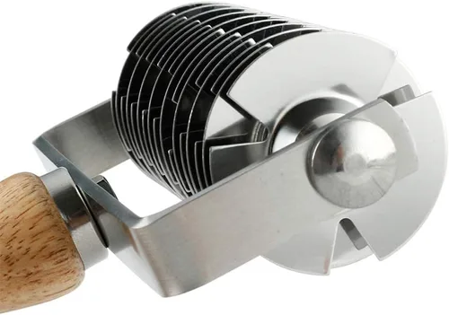 Miniatura 6 de Rodillo de acero inoxidable para masa de celosía Pizza Roller Cutter Cocina Herramientas para hornear Amarillo-2