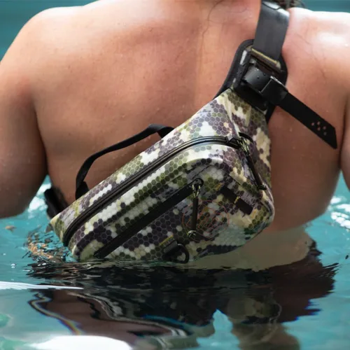 Miniatura 5 de BOTE Highwater Riñonera de Cintura Completamente Impermeable con Cremallera SUP, Riñonera Ajustable para Deportes Acuáticos al Aire Libre, Verge Camo