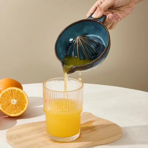 Miniatura 4 de Exprimidor de limón de cerámica, exprimidor manual de cítricos y lima con mango y boquilla de vertido, de mano, fácil de usar y limpiar
