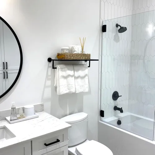 Miniatura 2 de Toalleros para baño, toallero negro mate, soporte para toallas de baño montado en la pared, barra de toalla de estilo hotel moderno de 26 pulgadas