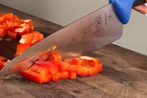 Miniatura 5 de Mercer Culinary Millennia Colors - Cuchillo de chef, 8 pulgadas, color azul