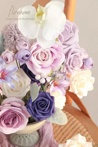 Miniatura 4 de Floroom - Flores artificiales de aspecto real en color lila, lavanda, púrpura y crema, rosas falsas, dalias y vegetación en conjunto de caja