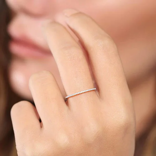 Miniatura 54 de Narica Anillo de 21 piedras chapadas en plata, apilables, corte redondo, zafiro azul, circonita cúbica, relleno de circonita cúbica, halo