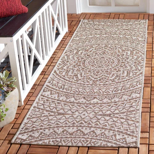 SAFAVIEH Alfombra lavable para exteriores, colección Courtyard - Pasillo de 2.3 x 8 pies, color beige claro y marrón claro, no desprende pelusa y de