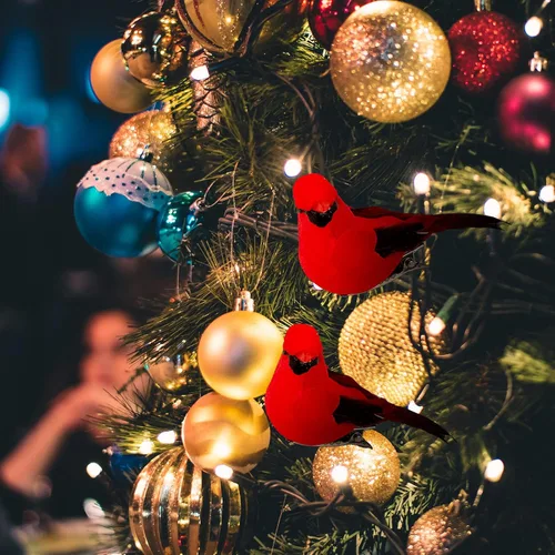 Miniatura 3 de Decoraciones de adorno para árbol de Navidad con clip cardenal – Juego de 12 plumas rojas cada una mide 2.8 pulgadas de largo (A)