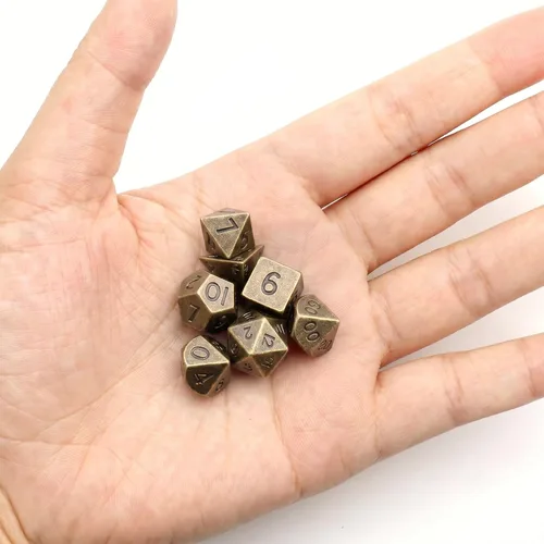 Miniatura 12 de Juego de Dados Haxtec Mini: Pequeño Juego de Dados Metálicos DND con Estuche para Dados Portátil Juego de Dados Metálicos Antiguos de Bronce