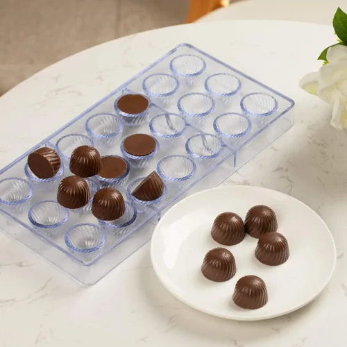 Miniatura 3 de Restaurantware Pastry Tek - Molde para caramelo de 10.8 x 5.3 pulgadas, 1 molde de chocolate con cúpula en remolino, 21 cavidades, apto