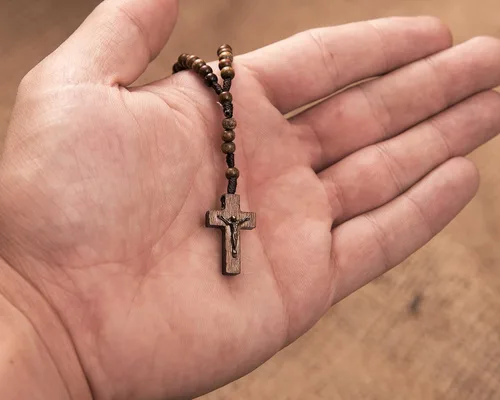 Miniatura 5 de Rosario de madera de tamaño pequeño de bolsillo Intercession fabricado en Brasil