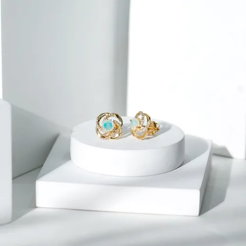 Miniatura 4 de Aretes de ópalo etíope certificados con diamantes 1.25 Cttw Calidad AAA