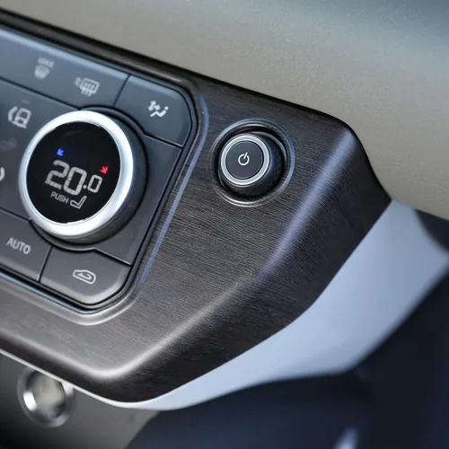 Miniatura 4 de Marco de botón de modo de aire acondicionado con control central ABS para Land Rover Defender 110 2020 Accesorios de coche (grano de madera de roble)