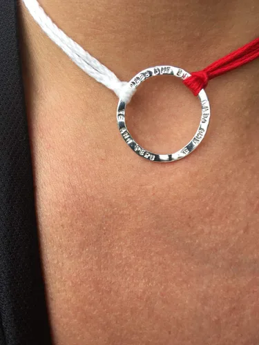 Miniatura 4 de TE AMO PERU - Pulsera estampada con círculo abierto de infinito, plata de ley 925 reversible, hilo de algodón Pima ajustable rojo y blanco