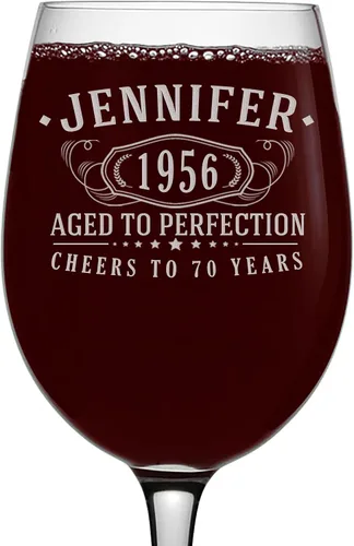 Miniatura 13 de Spotted Dog Company Copa de vino grabada vintage de 16 onzas con tallo de 16 onzas, regalos de feliz cumpleaños 70 para mujeres y hombres, saludos a
