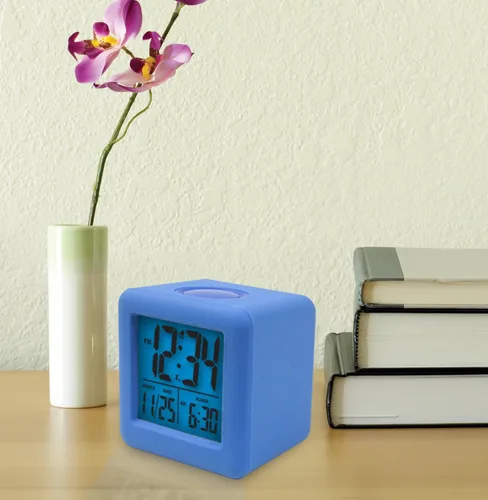 Miniatura 3 de Equity by La Crosse 70905 Reloj despertador con visualización LCD, azul, cuadrado