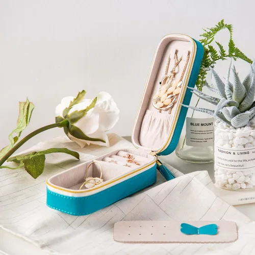 Miniatura 6 de SANQIANWAN Pequeña caja organizadora de viaje de joyería con piel sintética, estuche portátil de almacenamiento de joyas para collares, anillos