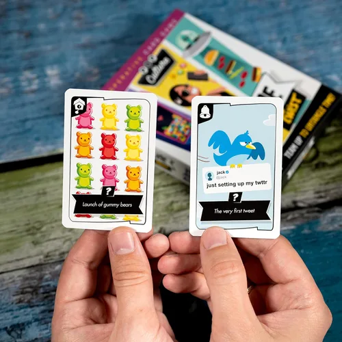 Miniatura 7 de Timeline Twist Pop Culture Edition - ¡Prueba tu conocimiento cronológico! Juego de preguntas cooperativas, divertido juego familiar para niños