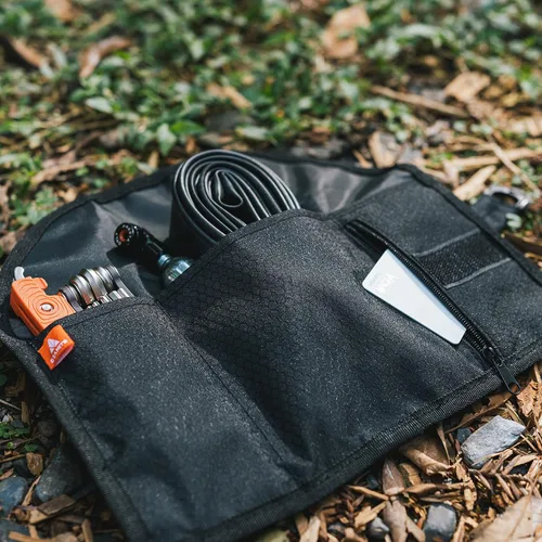 Miniatura 4 de Granite Bolsa de herramientas para ruedas de grava para bicicleta de montaña de carretera con sistema de bloqueo de dial para accesorios