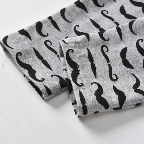 Miniatura 7 de Conjunto de 3 piezas de ropa para bebés y niños, mameluco con letras, pantalones, sombrero