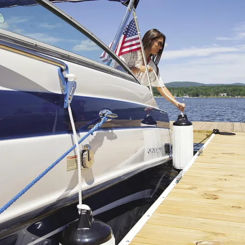 Miniatura 7 de Taylor Made Products Super Gard - guardabarros inflable de vinilo para barco.