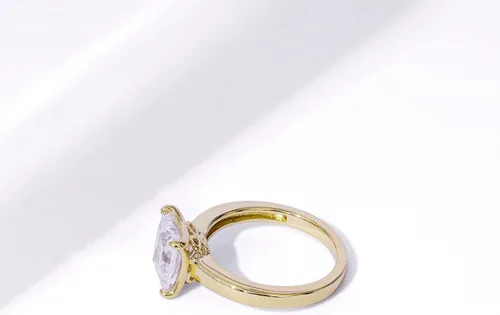 Miniatura 4 de Tienda Collection Anillo solitario de plata de ley chapada en platino o oro con circonita infinita de elementos