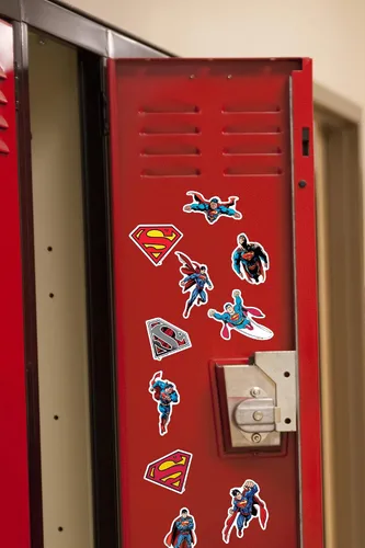 Miniatura 6 de Superman Character Poses - Paquete variado de 100 calcomanías de vinilo troqueladas, calcomanías de acción de superhéroes DC para laptop, botella