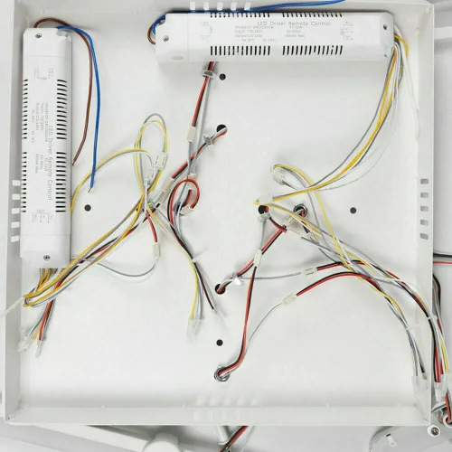 Miniatura 5 de Lámpara LED moderna regulable de 8 cabezales cuadrados con control remoto cerca del techo, candelabros acrílicos para dormitorio, sala de estar