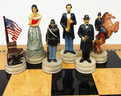 Miniatura 3 de Juego de ajedrez de reinas de la guerra civil estadounidense con tablero de almacenamiento de color nogal y arce de 17 pulgadas de alto brillo