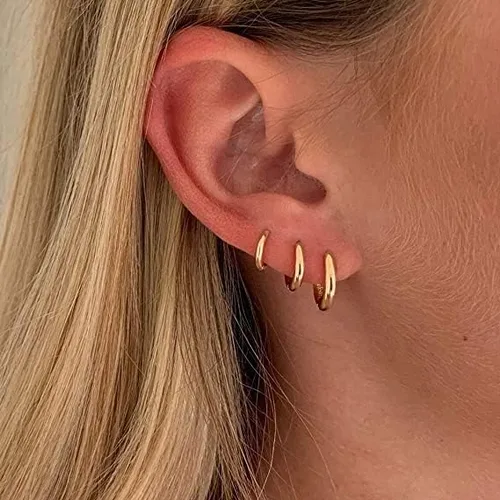 Miniatura 2 de Gokeey Small Gold Huggie Hoop Earrings Set for Women 14K Real Gold Plated Hypoallergenic Lightweight Earrings for Sensitive Ears Everyday Earrings