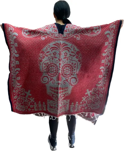 Miniatura 2 de Rojo y gris poncho Catrina poncho CALENDARIO Azteca poncho tradicional hecho en México Día de la Muerte unisex talla única diámetro de Muertos 2