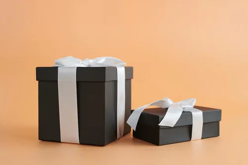 Miniatura 5 de Cinta de satén de doble cara de 1-1/2 pulgadas x 100 yardas, cinta de poliéster negra para envolver regalos, decoración de boda, arreglos florales