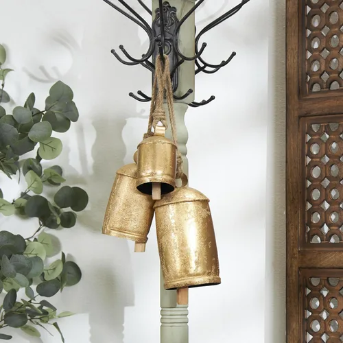 Miniatura 2 de Deco 79 - Campanas de vaca gigantes XL decorativas de metal dorado con cuerda de yute para colgar, juego de 3 campanas de 10 pulgadas, 8 pulgadas