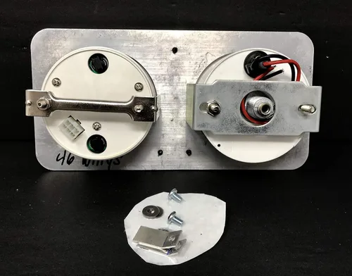 Miniatura 4 de 1946 Willys 2 Gauge Dash Panel Inserto 3 3/8" Quad Style Mecánico Blanco