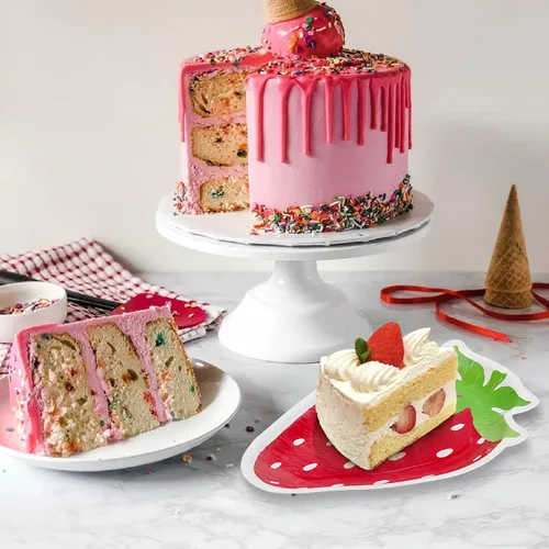 Miniatura 2 de Platos en forma de fresa, delicados y encantadores, decoraciones de fiesta de fresa adecuadas para fiestas, cumpleaños de bebé (24 juegos)