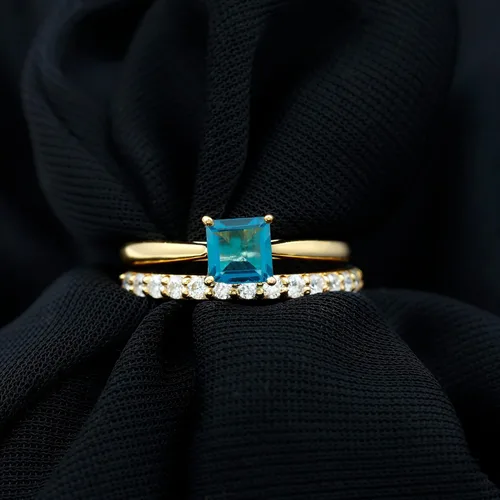 Miniatura 2 de Juego de anillos de boda de topacio azul Londres con diamante, juego de anillos solitarios de topacio azul de corte princesa para mujer (calidad AAA)