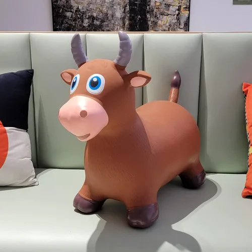 Miniatura 4 de HotMax Juguetes de Caballo Saltarín Toro Saltador, Saltador de Animal Inflable para Niños Pequeños o Niños, Juguetes de Granja de Salto Montables