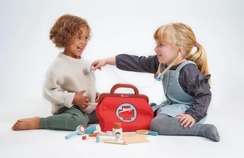 Miniatura 8 de Tender Leaf Toys - Bolsa de doctor - Kit médico de juguete de simulación de doctor - Promueve el juego de rol imaginario y creativo, ayuda a crear