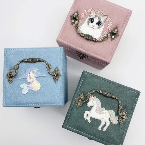 Miniatura 8 de Lemonadeus Organizador de joyas retro de terciopelo de 3 capas para mujeres y niñas pequeño joyero de viaje portátil aretes collares pulseras