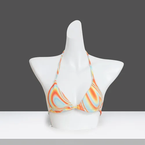 Torso femenino del maniquí del pecho, maniquí de la ropa interior para la exhibición del contador y escaparate de la ropa interior femenina