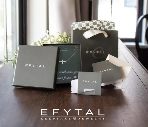 Miniatura 6 de EFYTAL Regalos cristianos para mujer, pequeño colgante de cruz de circonita cúbica lateral, regalos de confirmación para niñas adolescentes. Regalos