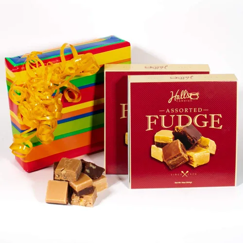 Celebration Fudge - Caja de regalo, 2 libras de dulce de azúcar (surtido)