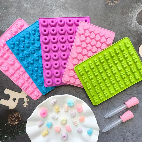 Miniatura 5 de LeLehome Juego de 5 moldes de silicona para gomitas, osos, dinosaurios, animales, donas, 261 cavidades con 2 goteros, antiadherentes, sin BPA