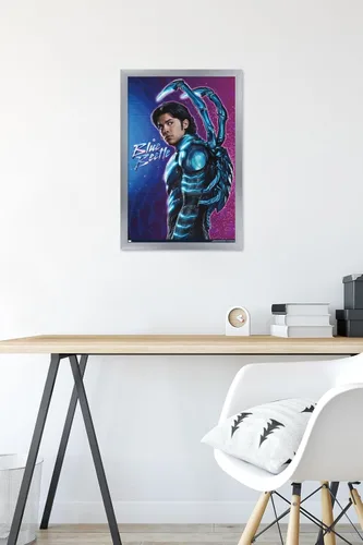 Miniatura 6 de Trends International DC Comics Movie Blue Beetle - Póster de pared de Jaime Reyes, 14.725 x 22.375 pulgadas, versión enmarcada plateada Versión