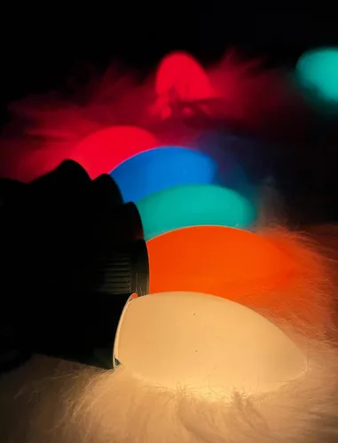 Miniatura 6 de Cadena de luces LED para exteriores de 25 pies, cadena de luces C9 con 27 bombillas multicolor pintadas en aerosol de 0.6 W, luces de Navidad