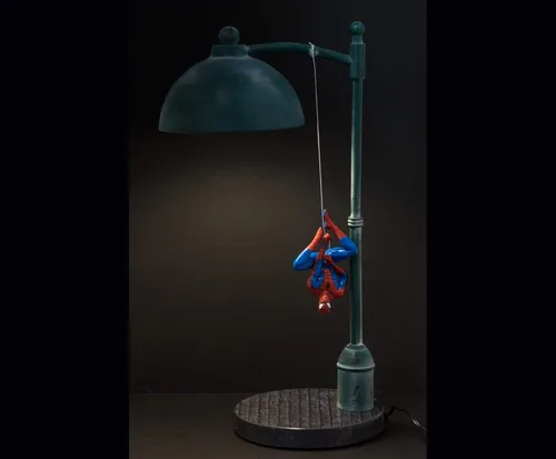 Miniatura 2 de Lámpara de escritorio LED Spider-Man de Marvel Streetlight Luz nocturna de superhéroe 16 pulgadas