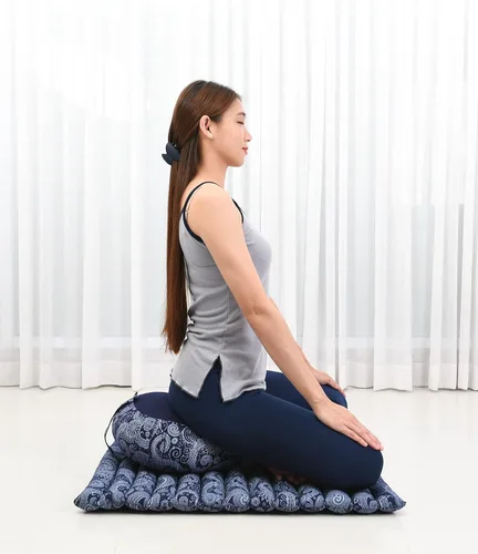 Miniatura 3 de Leewadee Juego de cojines de meditación: 1 almohada redonda de meditación Zafu y 1 alfombrilla de meditación Zabuton cuadrada enrollable, paquete